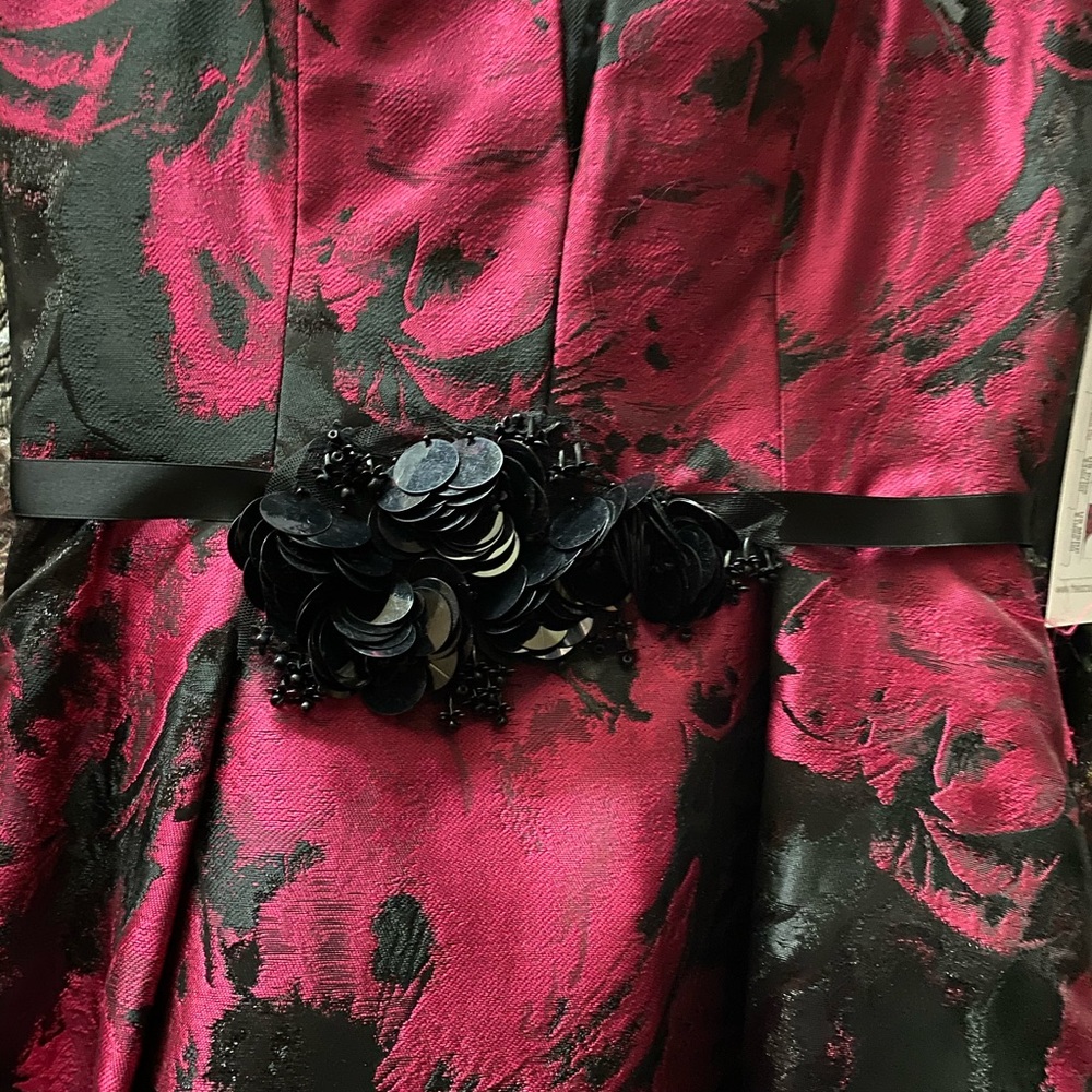 Theia strapless deep -V illusion insert floral lurex jacquard long ballGown - Picture 4 of 10